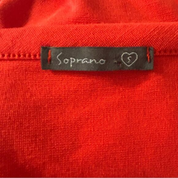 Soprano V Neck Sleeveless Peplum Dress - Picture 4 of 5